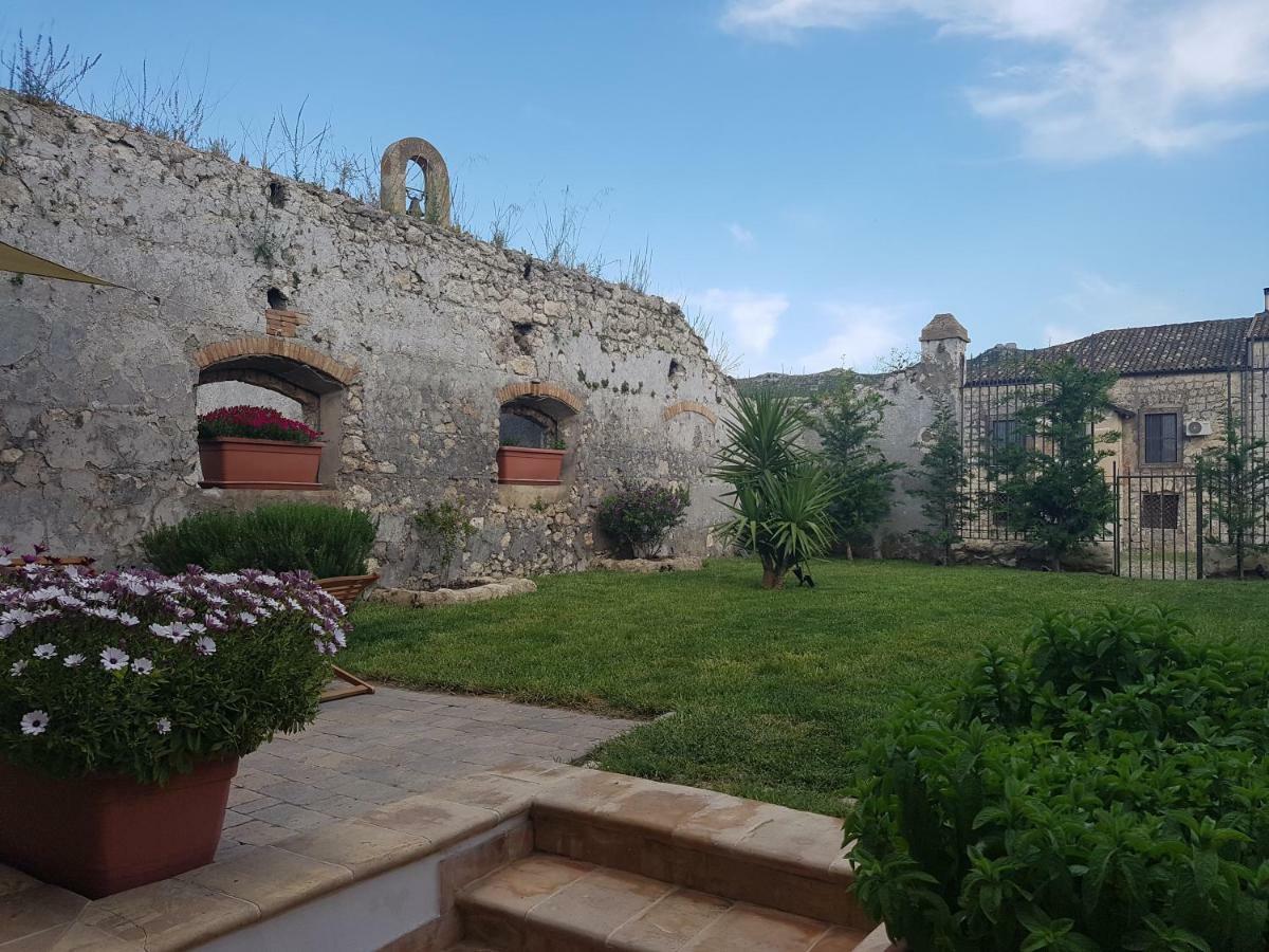 Contrada Gibbesi Βίλα Gibbesi Vecchio Εξωτερικό φωτογραφία